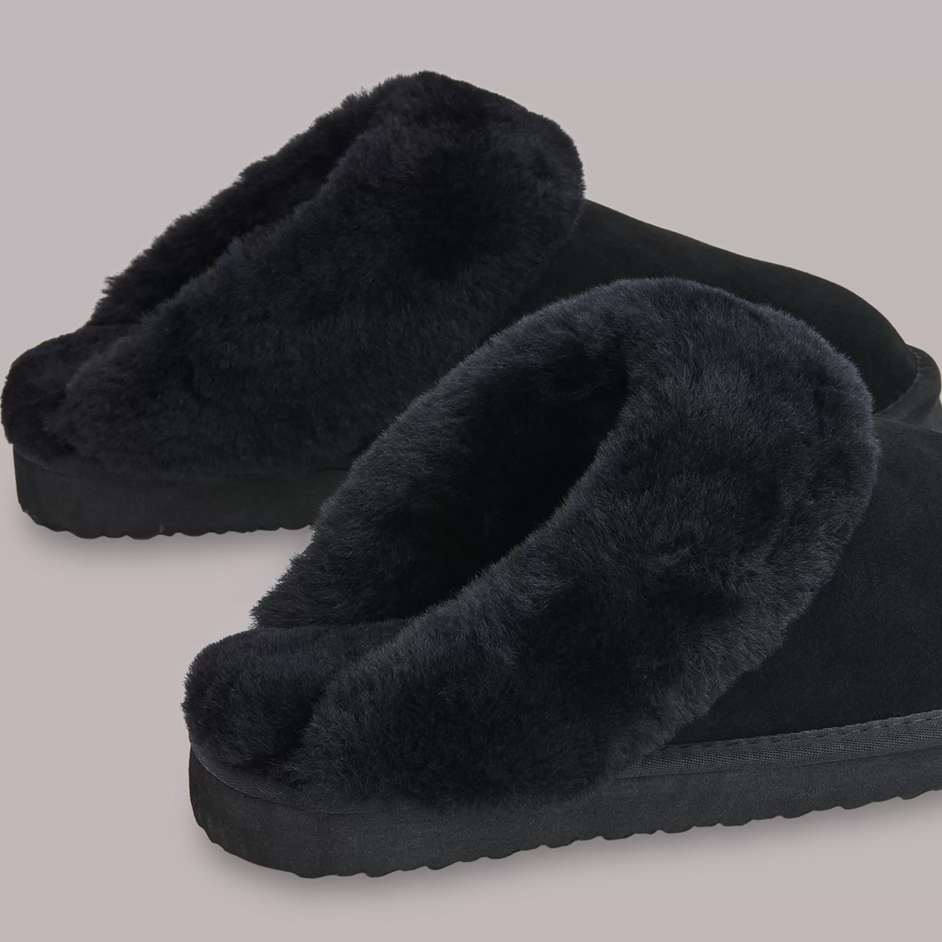 Women Whistles Slippers | Emilia Cuff Slipper